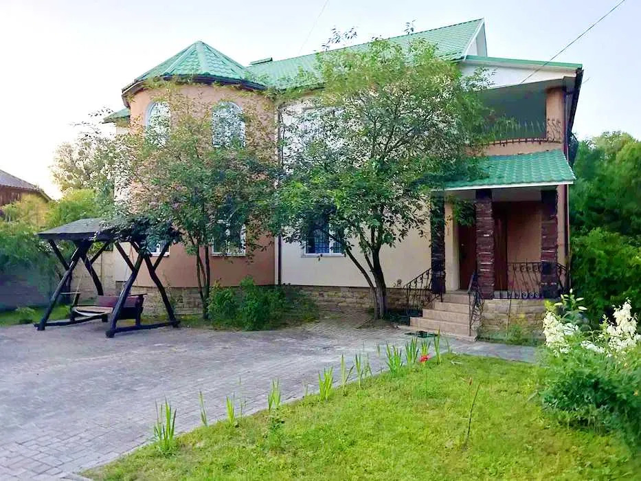 Аренда дома 255 м²