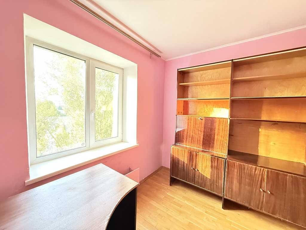 Продажа 3-комнатной квартиры 80 м², Сержа Лифаря ул., 11А