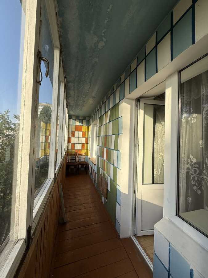 Продажа 3-комнатной квартиры 80 м², Сержа Лифаря ул., 11А