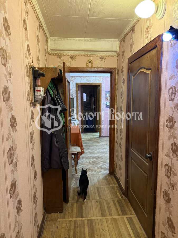Продажа 3-комнатной квартиры 50 м², Голосеевский просп., 120