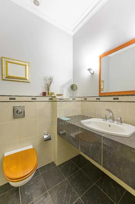 Аренда дома 570 м², 1-я Озерная ул.