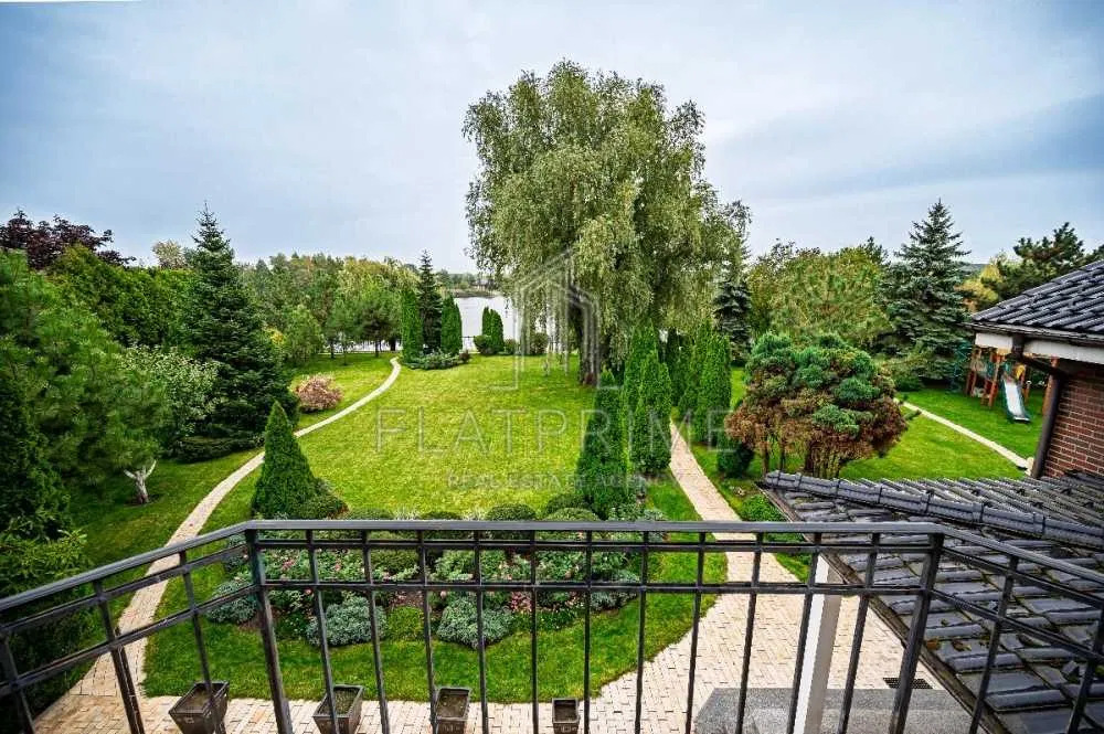Аренда дома 570 м², 1-я Озерная ул.