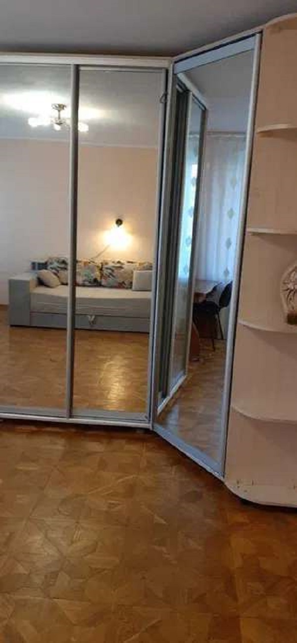 Аренда 1-комнатной квартиры 34 м², Павла Тычины просп., 5/1