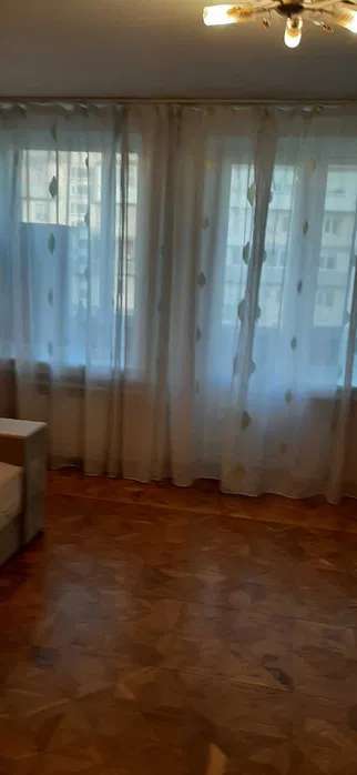 Аренда 1-комнатной квартиры 34 м², Павла Тычины просп., 5/1