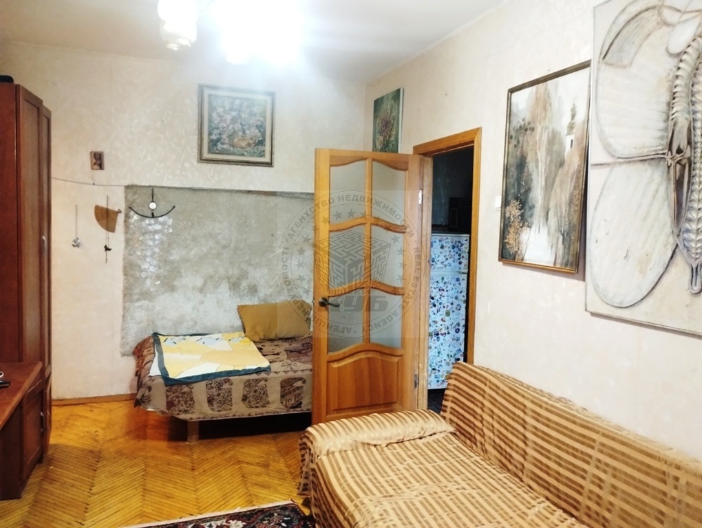 Продажа 3-комнатной квартиры 57 м², Труда бул., 6/14