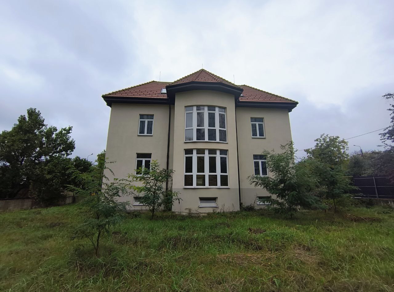 Продаж будинку 840 м², Олександра Матросова вул.