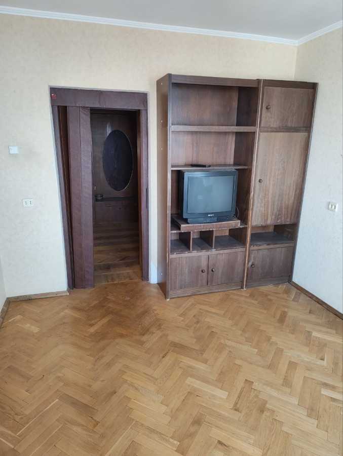 Аренда 3-комнатной квартиры 74 м², Михаила Донца ул., Драгоманова, 13/10