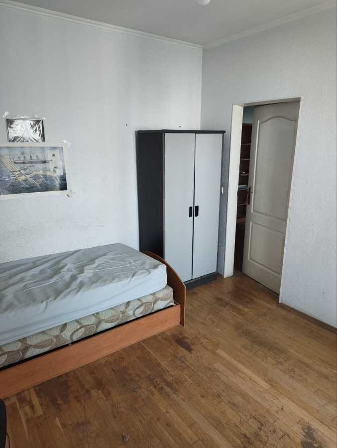 Аренда 3-комнатной квартиры 74 м², Михаила Донца ул., Драгоманова, 13/10