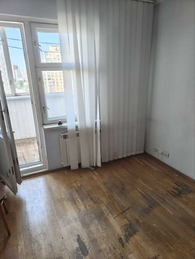 Аренда 3-комнатной квартиры 74 м², Михаила Донца ул., Драгоманова, 13/10
