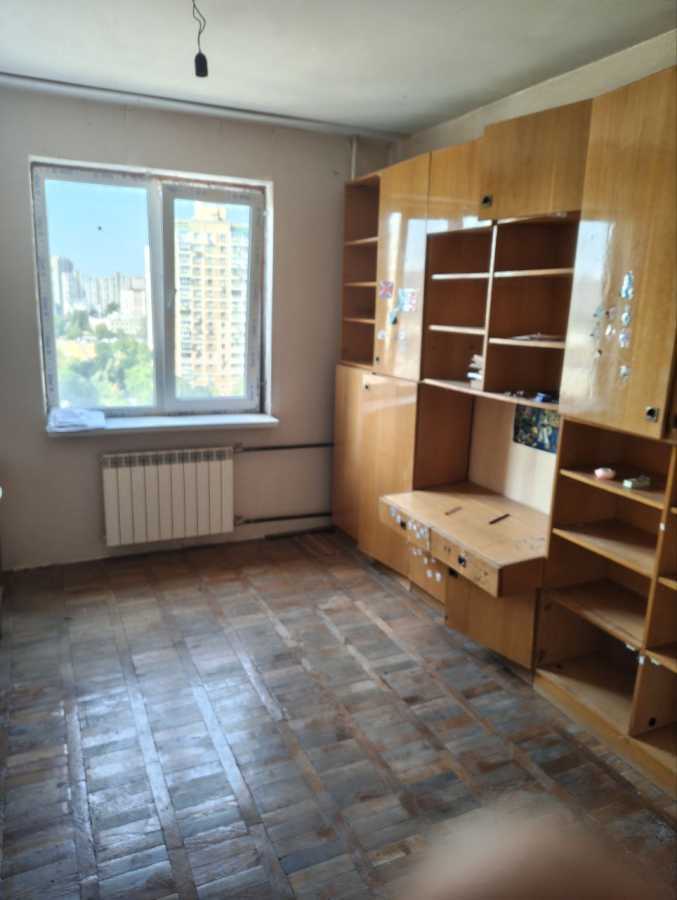 Аренда 3-комнатной квартиры 74 м², Михаила Донца ул., Драгоманова, 13/10