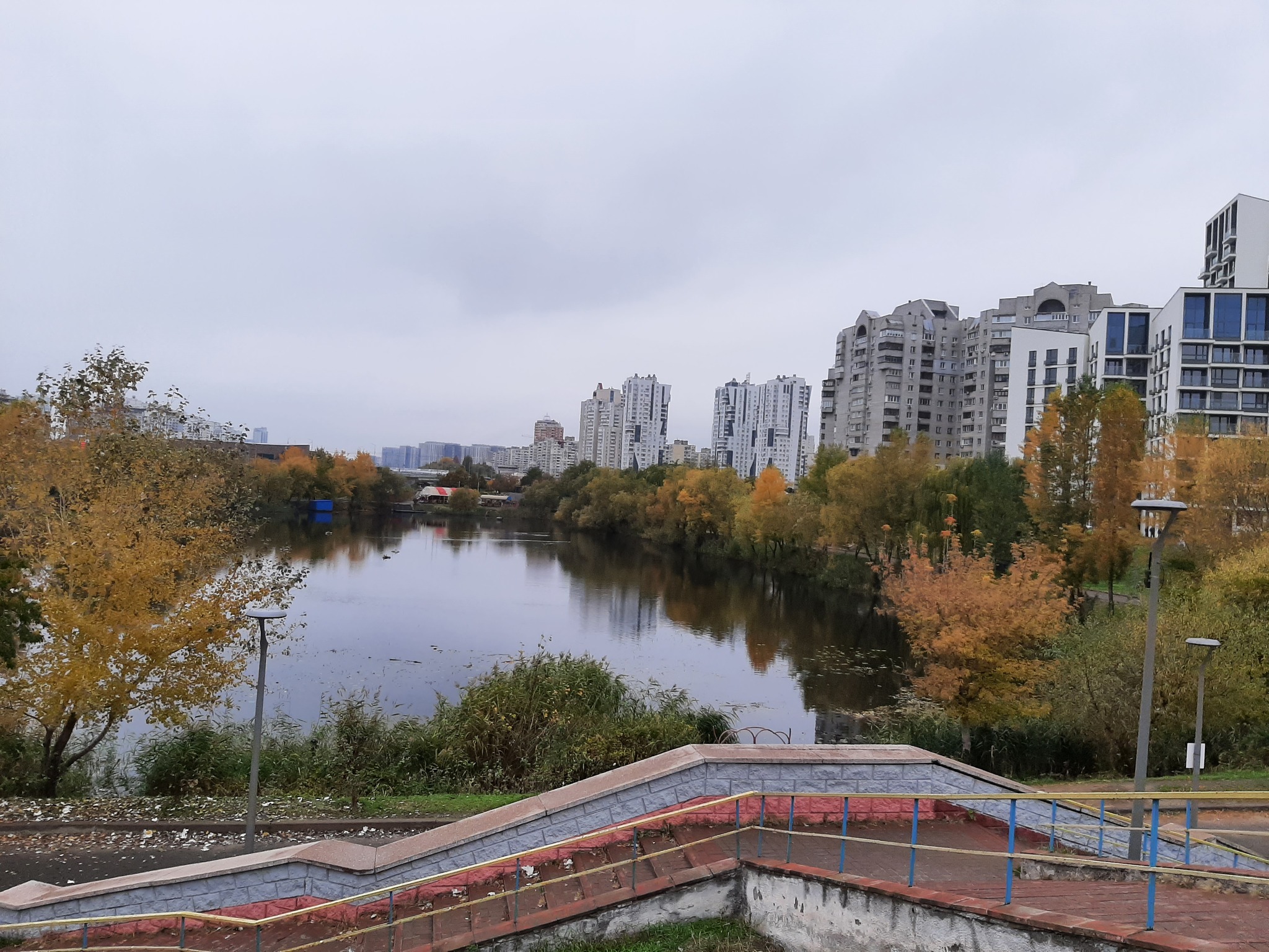 Продаж 2-кімнатної квартири 78 м², Драгоманова вул., 31Б