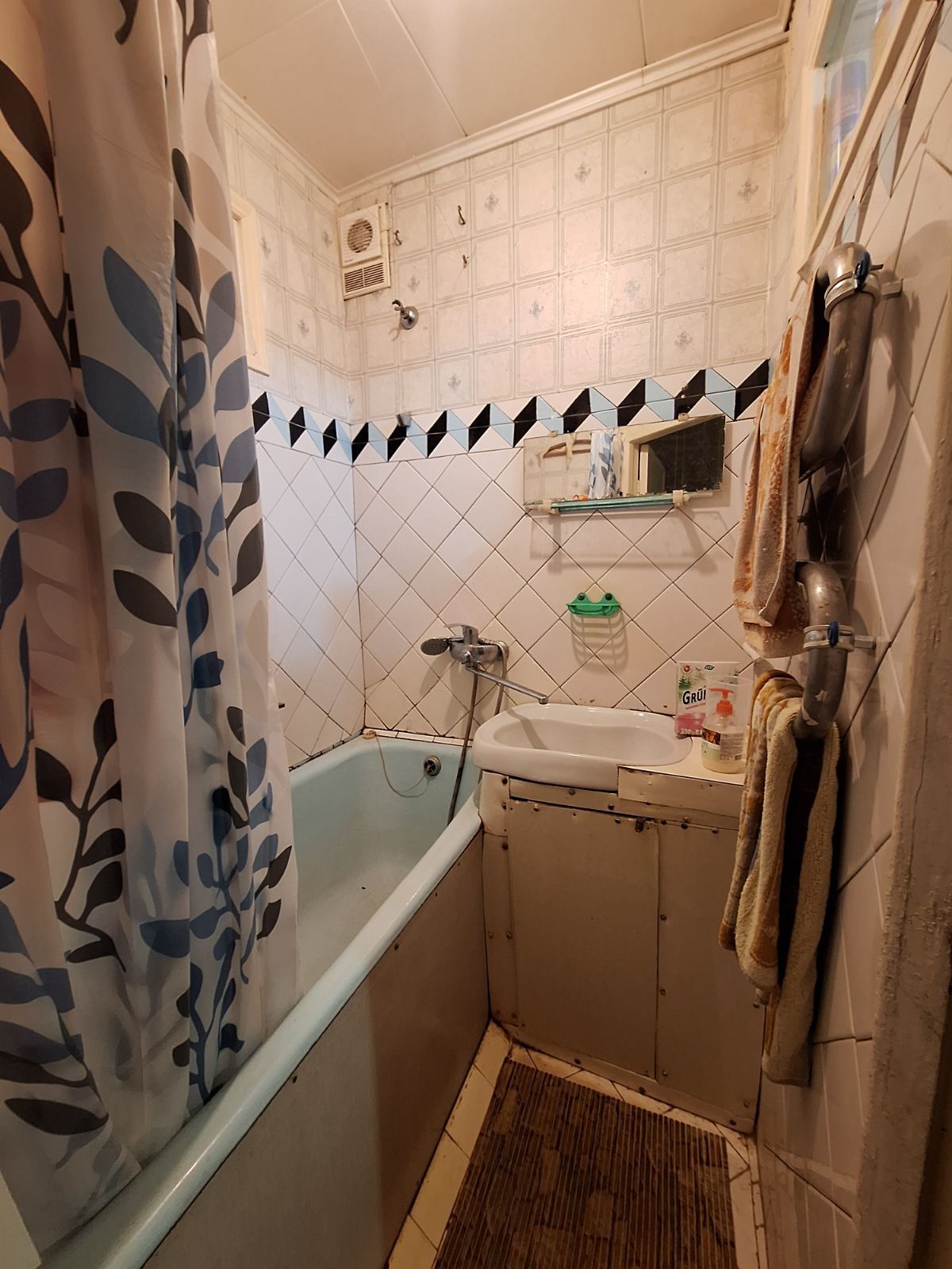 Продажа 2-комнатной квартиры 44 м², Ивана и Юрия Лип ул.