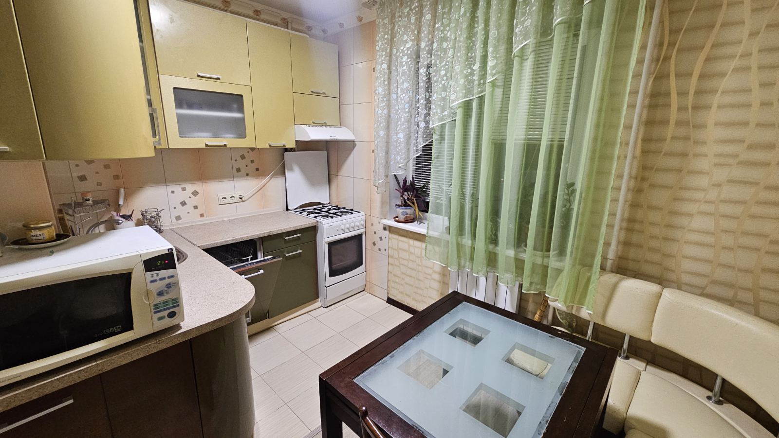 Аренда 2-комнатной квартиры 56 м², Героев Днепра ул., 34А