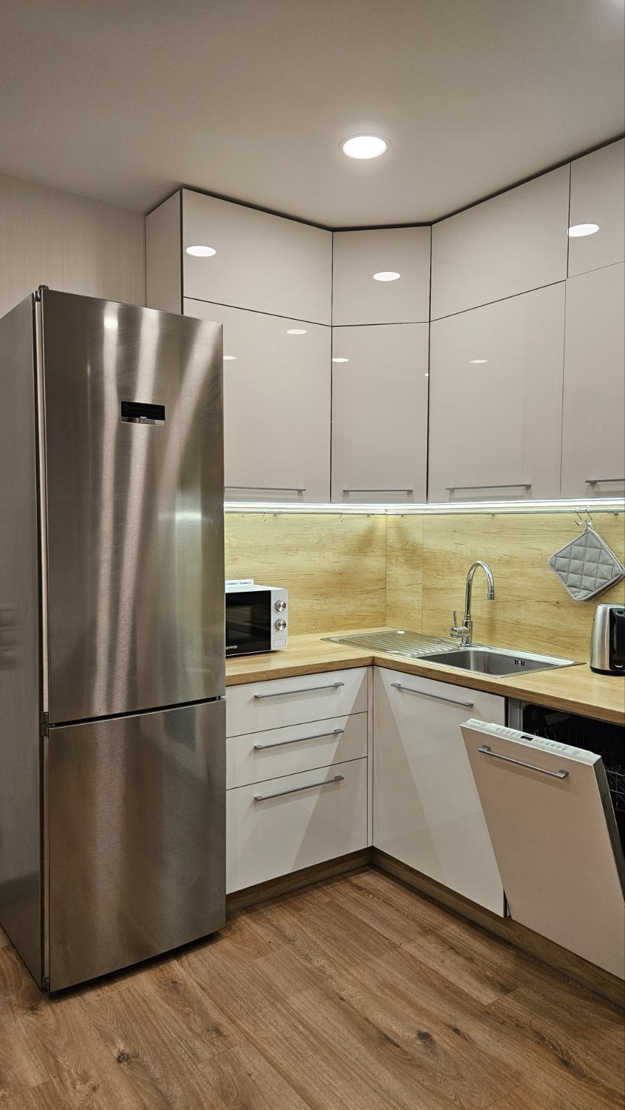 Аренда 1-комнатной квартиры 50 м², Драгоманова ул., 38А