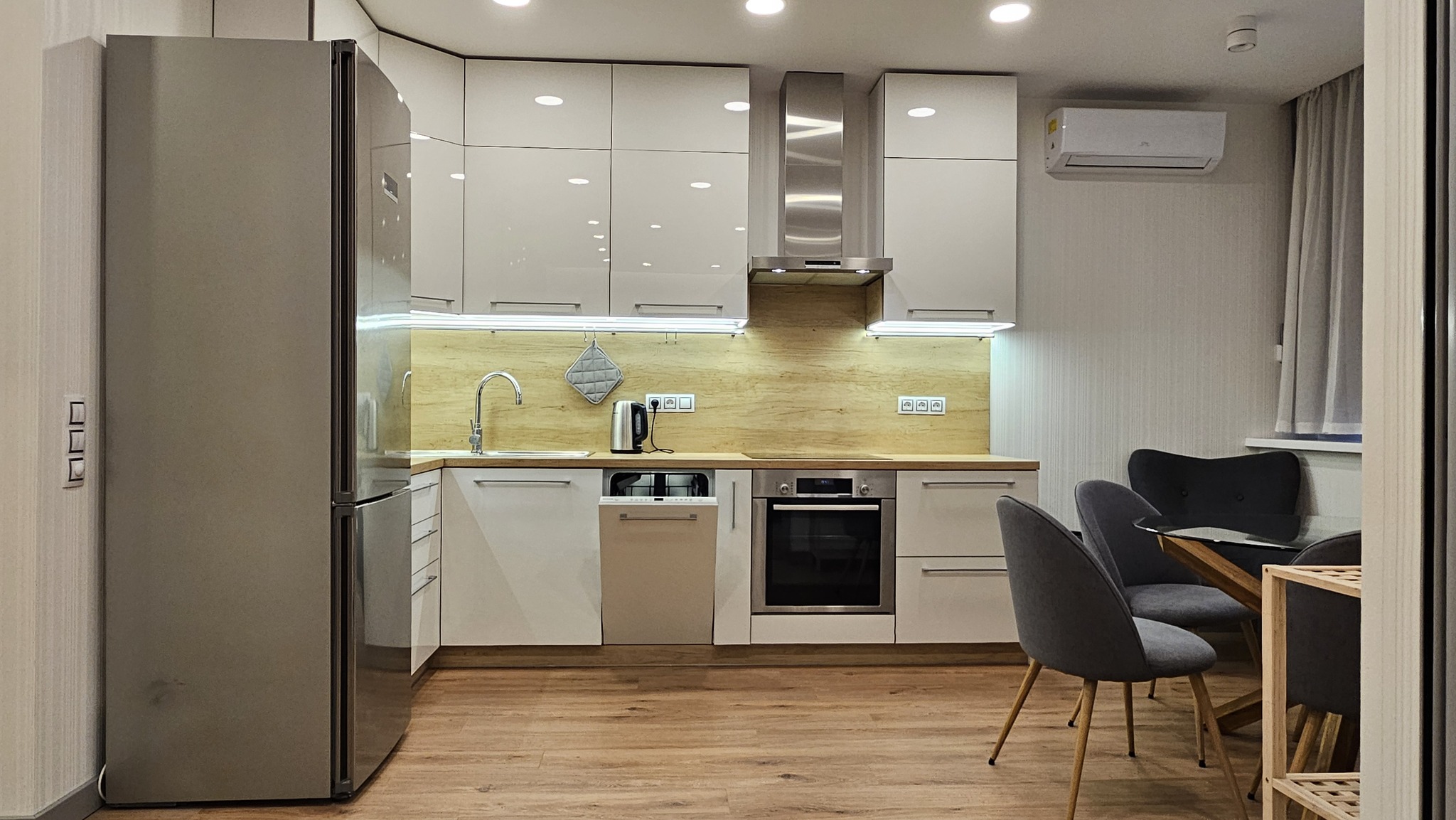 Аренда 1-комнатной квартиры 50 м², Драгоманова ул., 38А