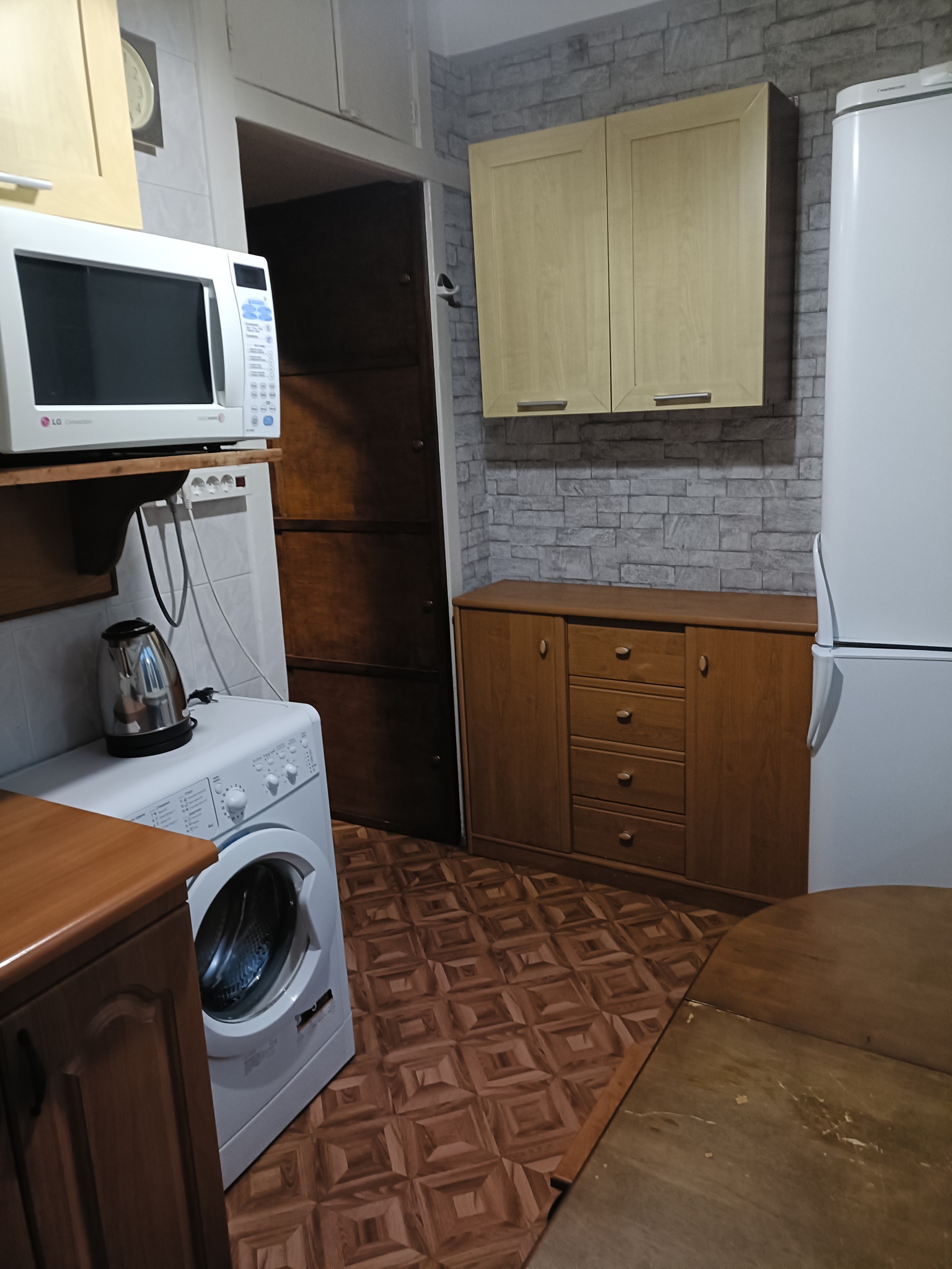 Аренда 3-комнатной квартиры 60 м², Владимира Сальского ул., 31