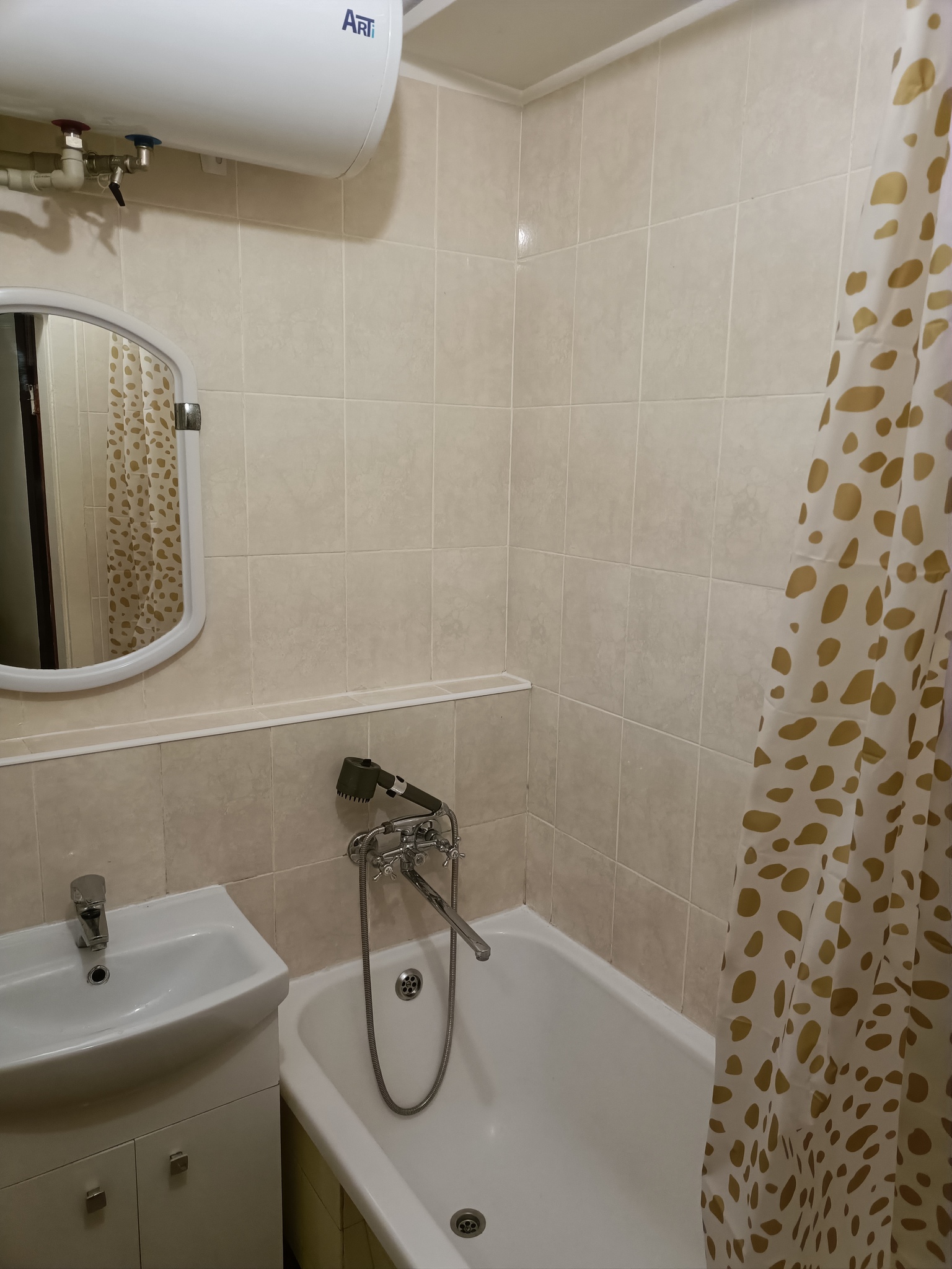 Аренда 3-комнатной квартиры 60 м², Владимира Сальского ул., 31