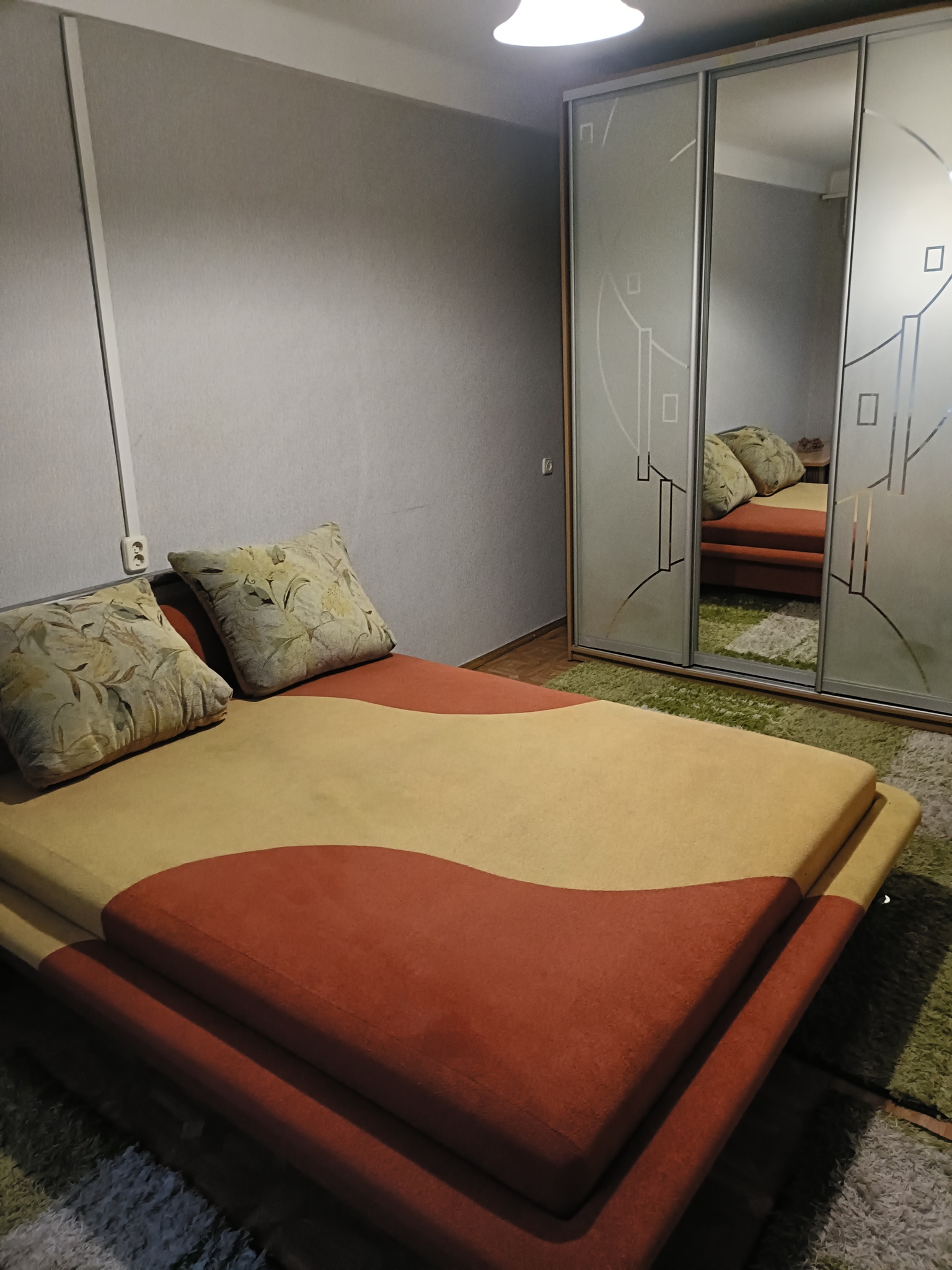 Аренда 3-комнатной квартиры 60 м², Владимира Сальского ул., 31