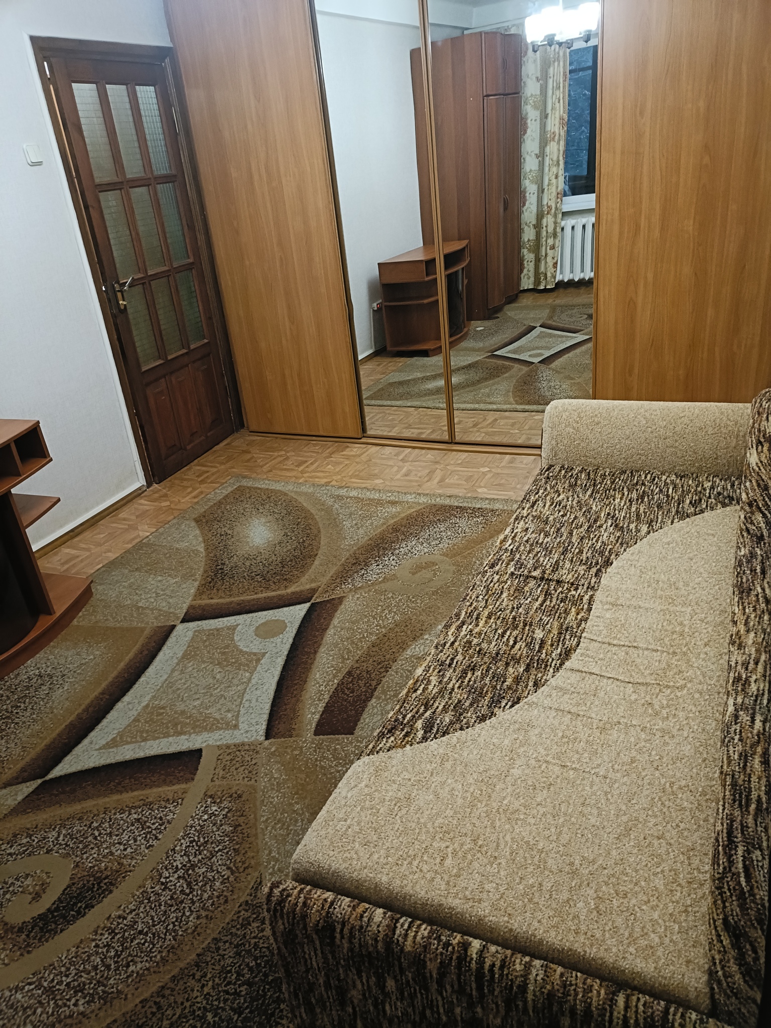 Аренда 3-комнатной квартиры 60 м², Владимира Сальского ул., 31