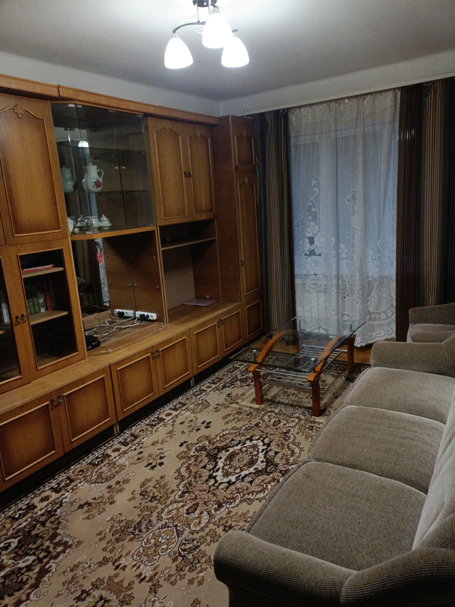 Аренда 3-комнатной квартиры 60 м², Владимира Сальского ул., 31