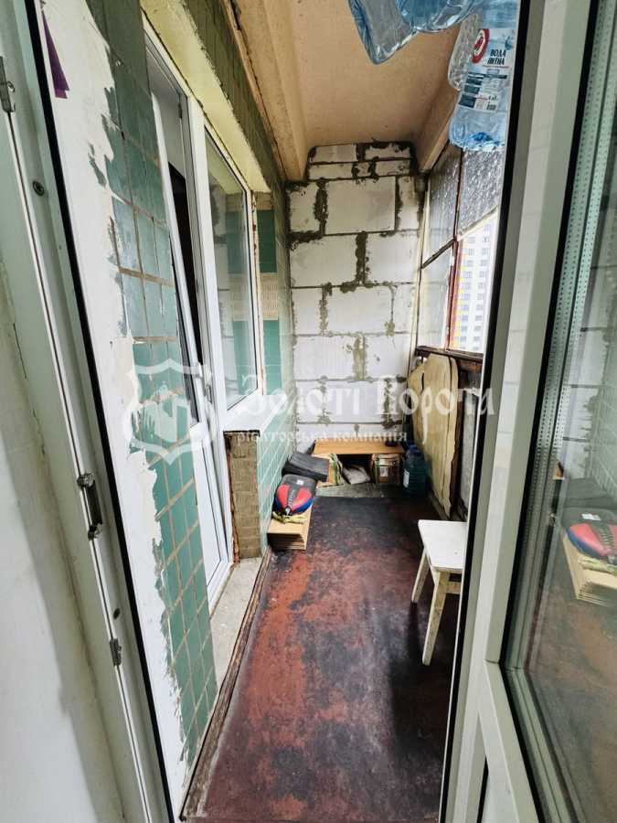 Продажа 2-комнатной квартиры 54 м², Владимира Сосюры ул., 4