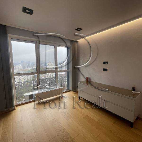Продажа 1-комнатной квартиры 46 м², Липківського Василя Митрополита вулиця, 16А