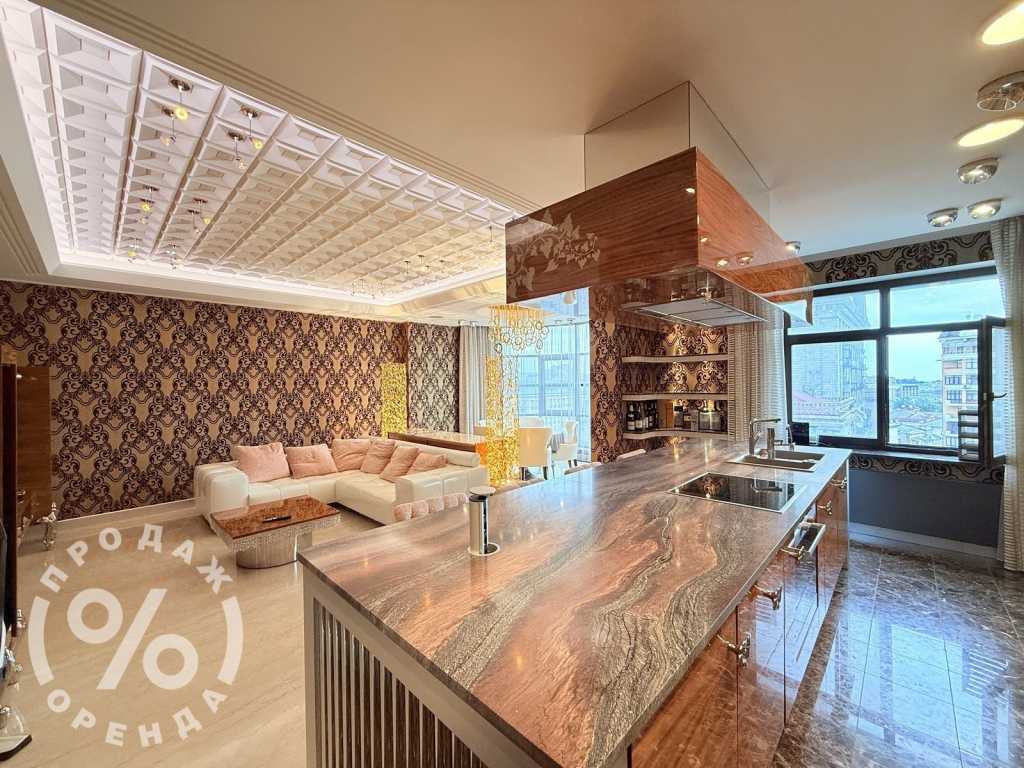 Аренда 4-комнатной квартиры 200 м², Крещатик ул., 27Б