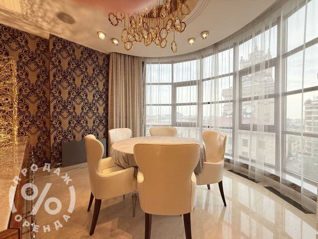 Аренда 4-комнатной квартиры 200 м², Крещатик ул., 27Б