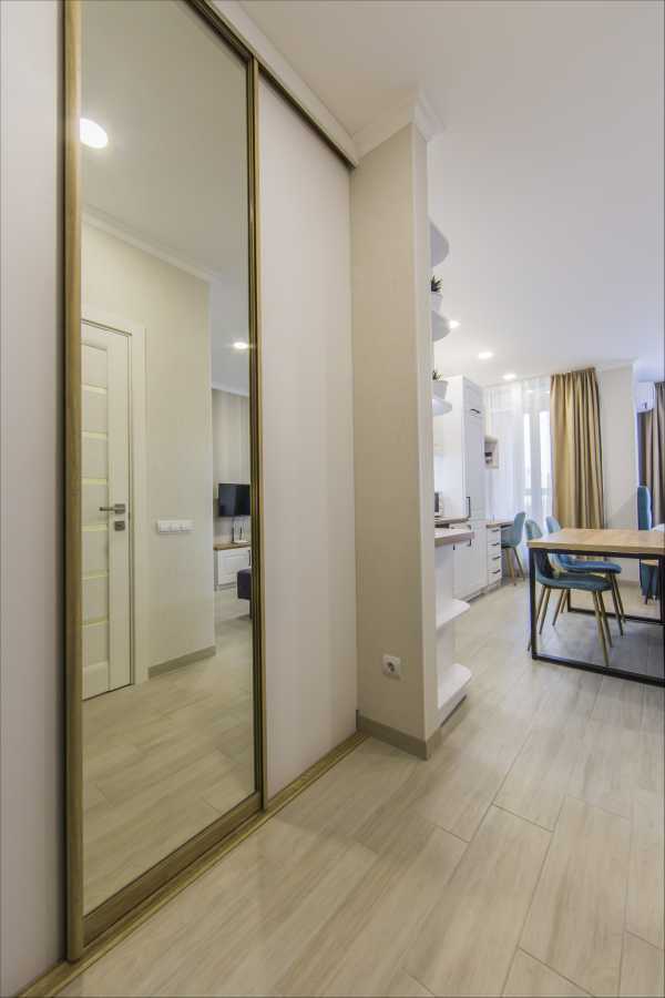 1-комнатная квартира посуточно 35 м², Соборности просп., 17 К2