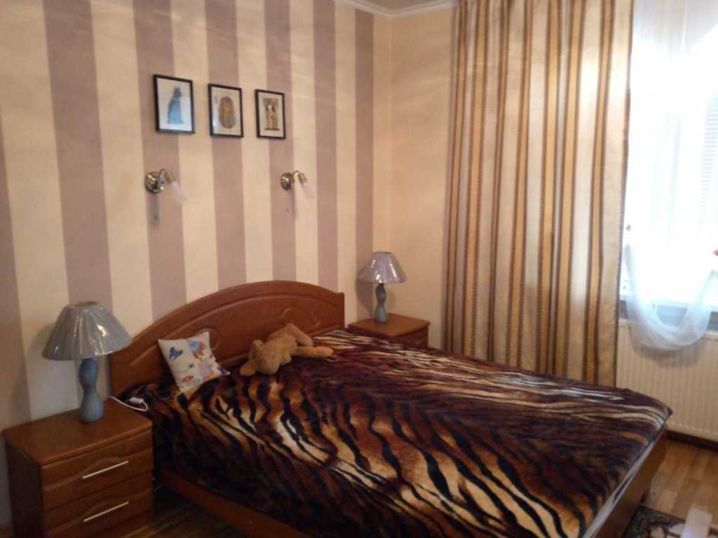 Аренда дома 220 м², Космонавтів