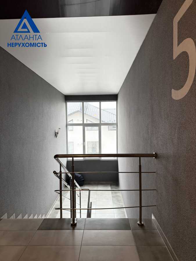 Продажа 2-комнатной квартиры 61.1 м², Східна, 34/в