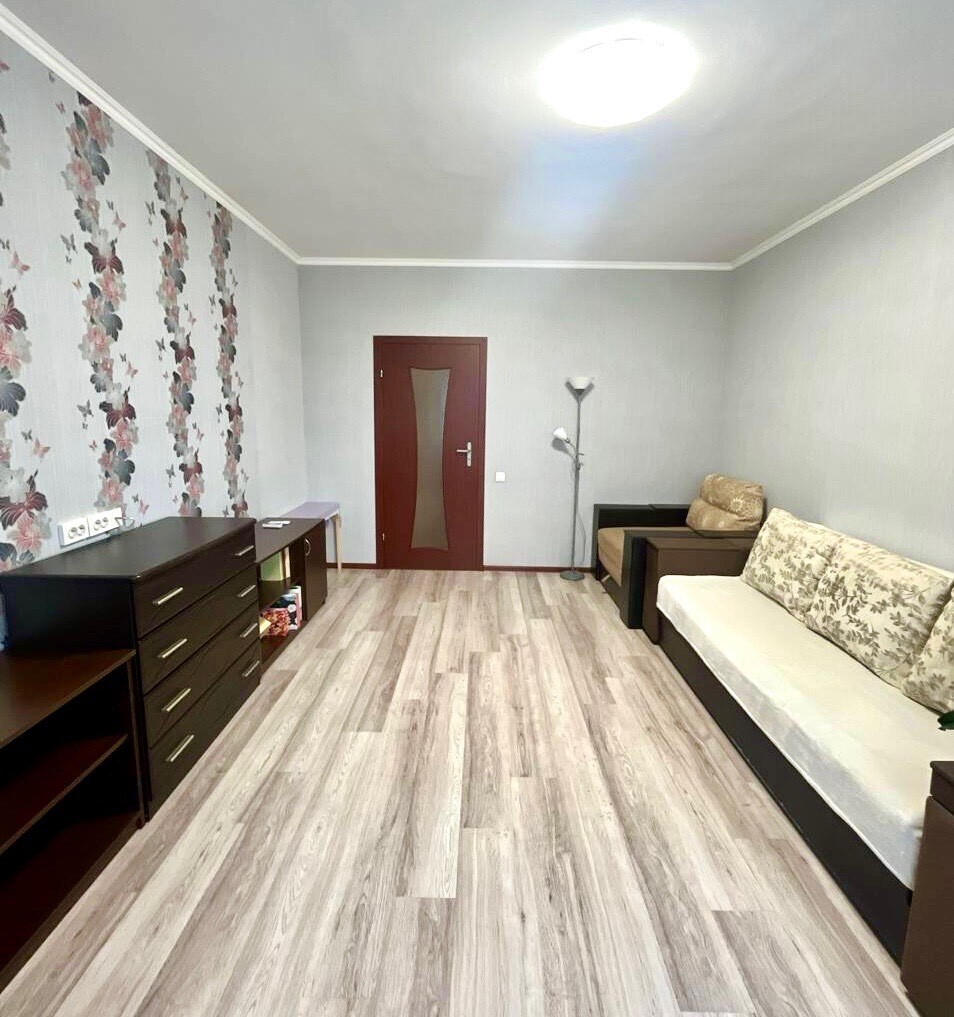 Аренда 1-комнатной квартиры 52 м², Василия Симоненко ул., 5А