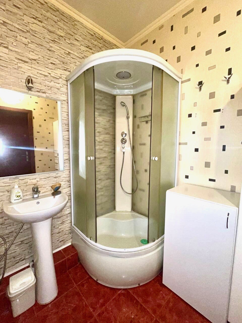 Аренда 1-комнатной квартиры 52 м², Василия Симоненко ул., 5А