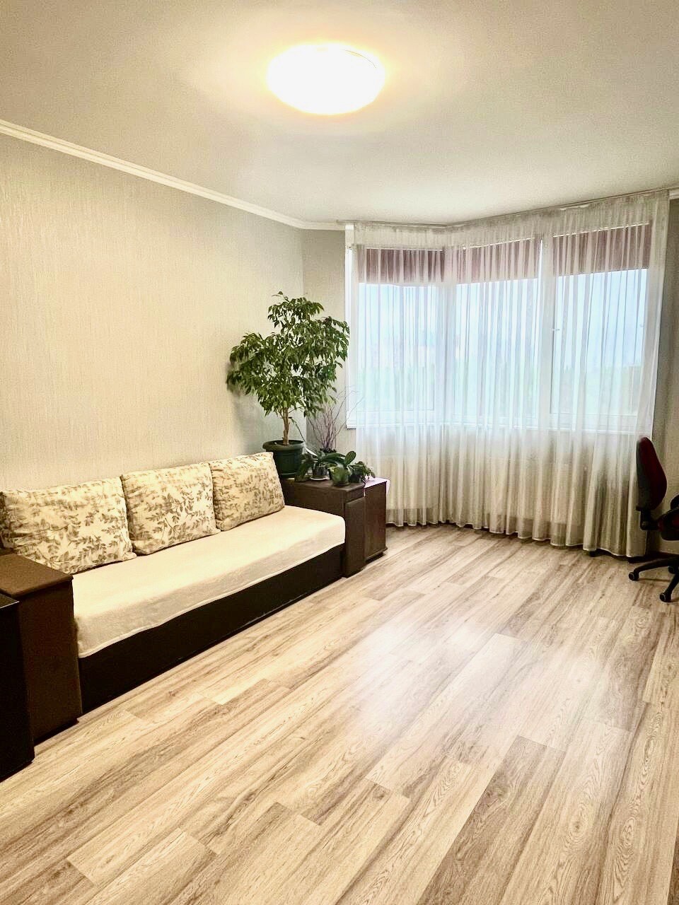 Аренда 1-комнатной квартиры 52 м², Василия Симоненко ул., 5А