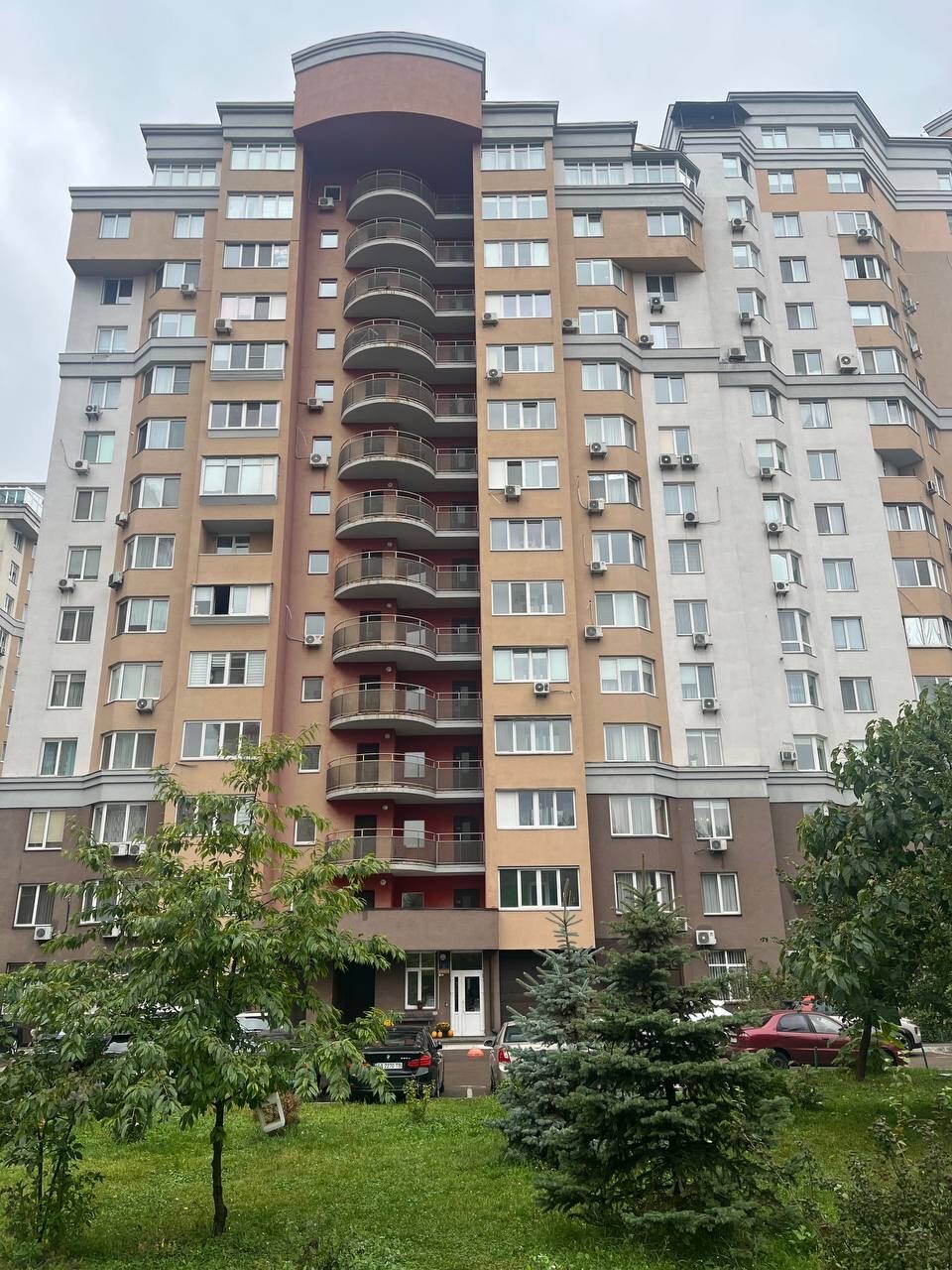 Аренда 1-комнатной квартиры 52 м², Василия Симоненко ул., 5А