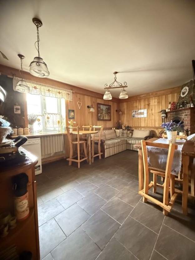 Продажа дома 140 м², Нижня Берегова вул., 31,