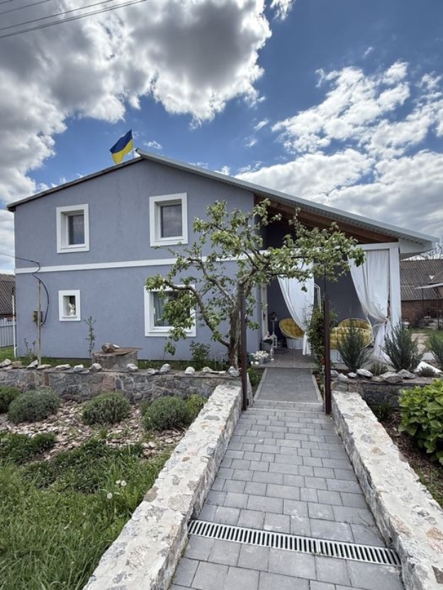 Продажа дома 140 м², Нижня Берегова вул., 31,