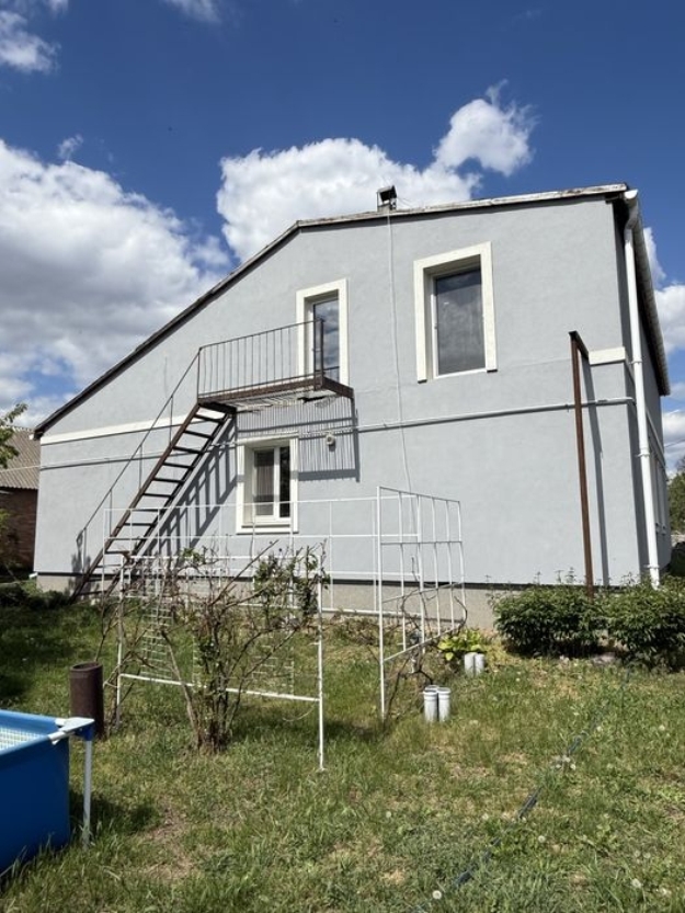 Продажа дома 140 м², Нижня Берегова вул., 31,