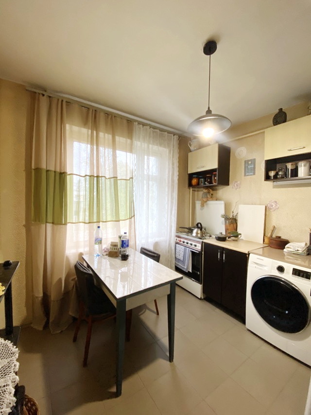 Продажа 2-комнатной квартиры 52.2 м², Озерная ул.