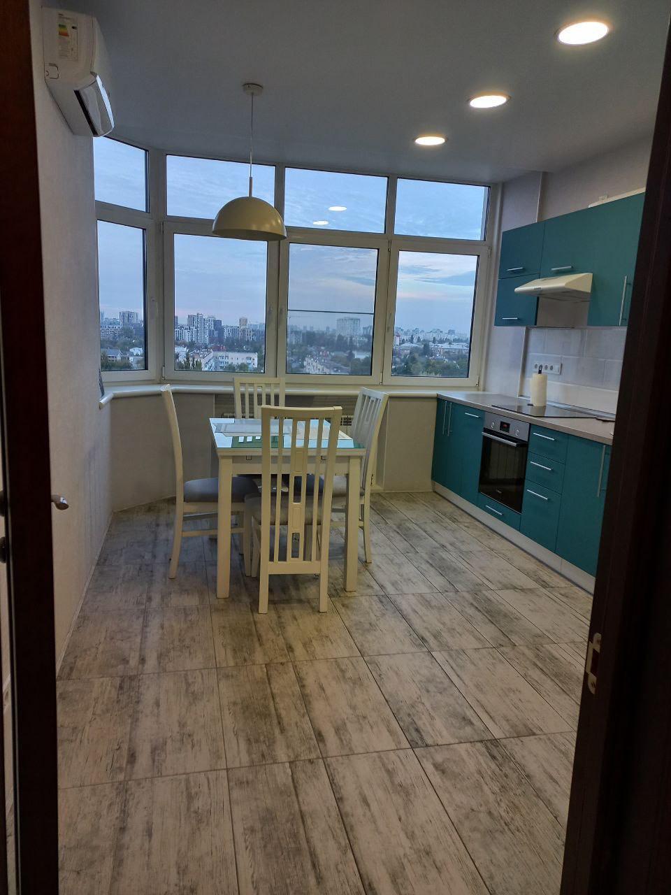 Аренда 2-комнатной квартиры 71 м², Победы просп., 71А