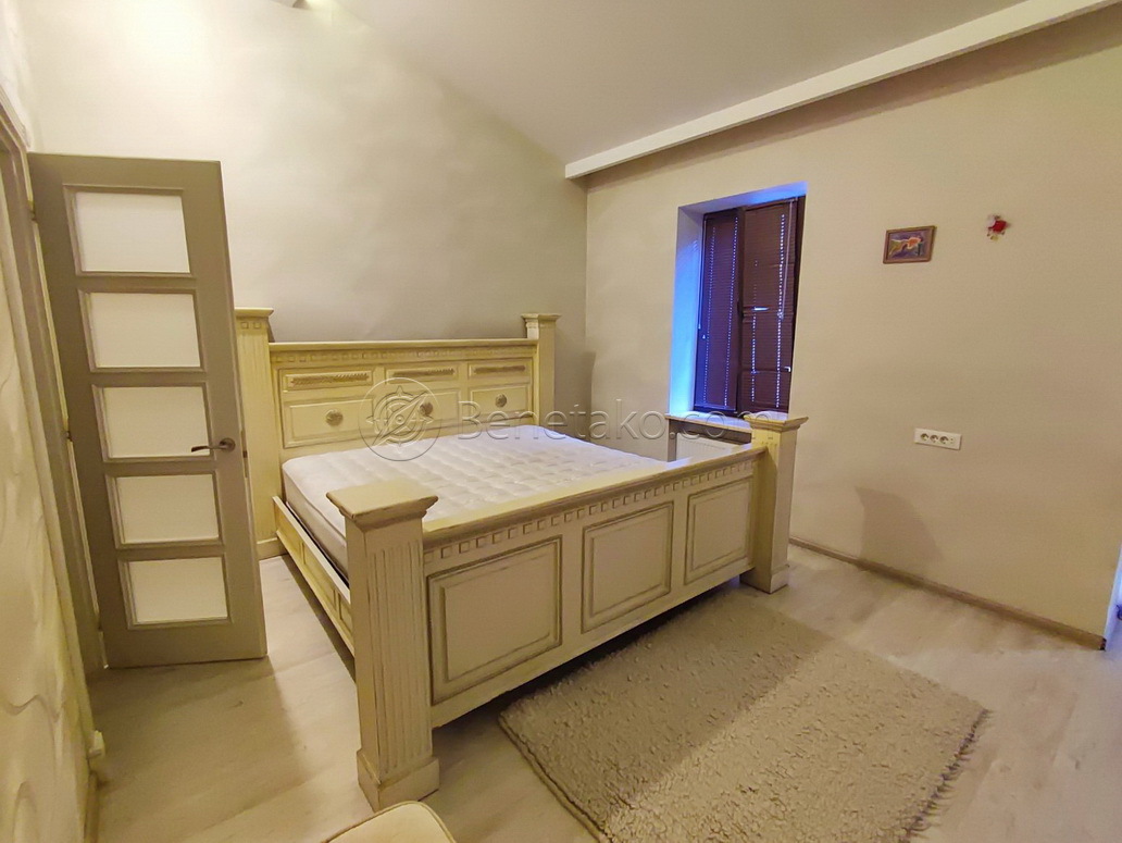 Оренда 3-кімнатної квартири 120 м², Велика Арнаутська вул., 22