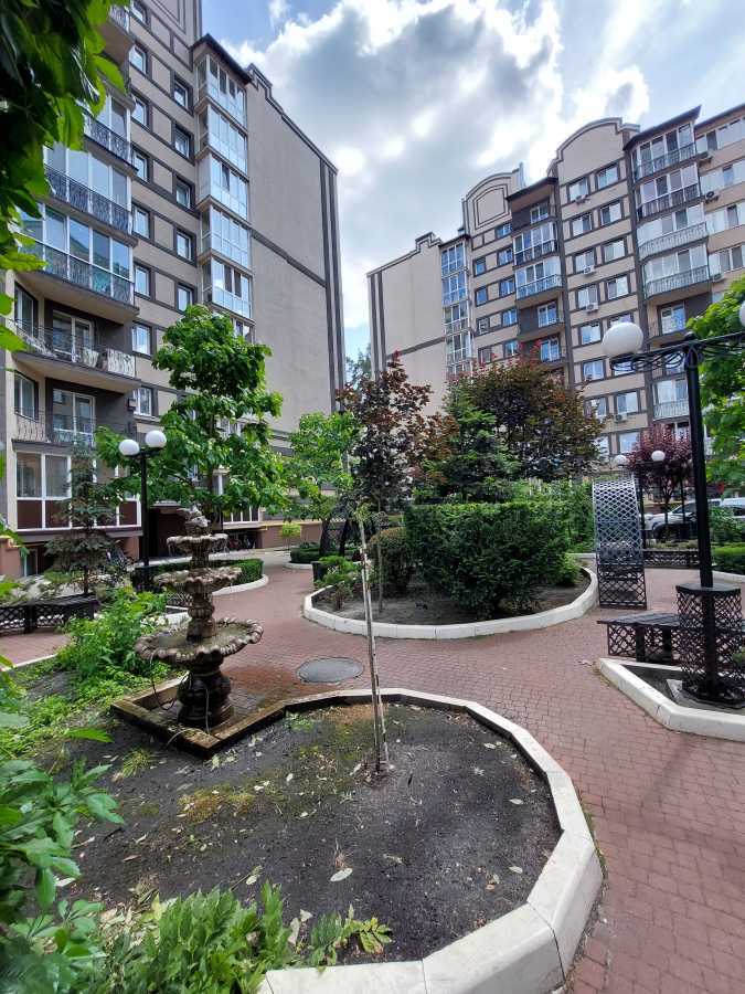 Аренда 2-комнатной квартиры 65 м², Котляревского ул., 31
