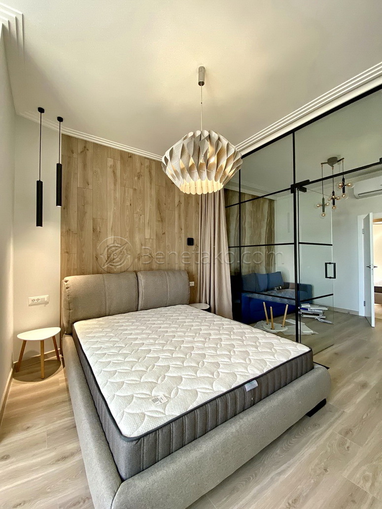 Оренда 4-кімнатної квартири 110 м², Мореходный пров., 2А