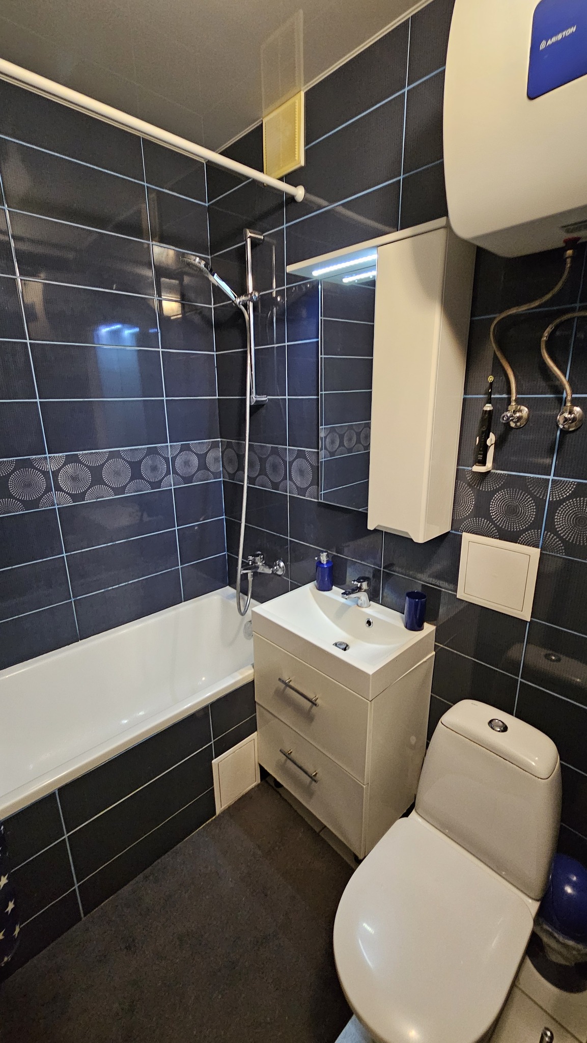 Продажа 2-комнатной квартиры 45 м², Дружбы Народов бул., 8