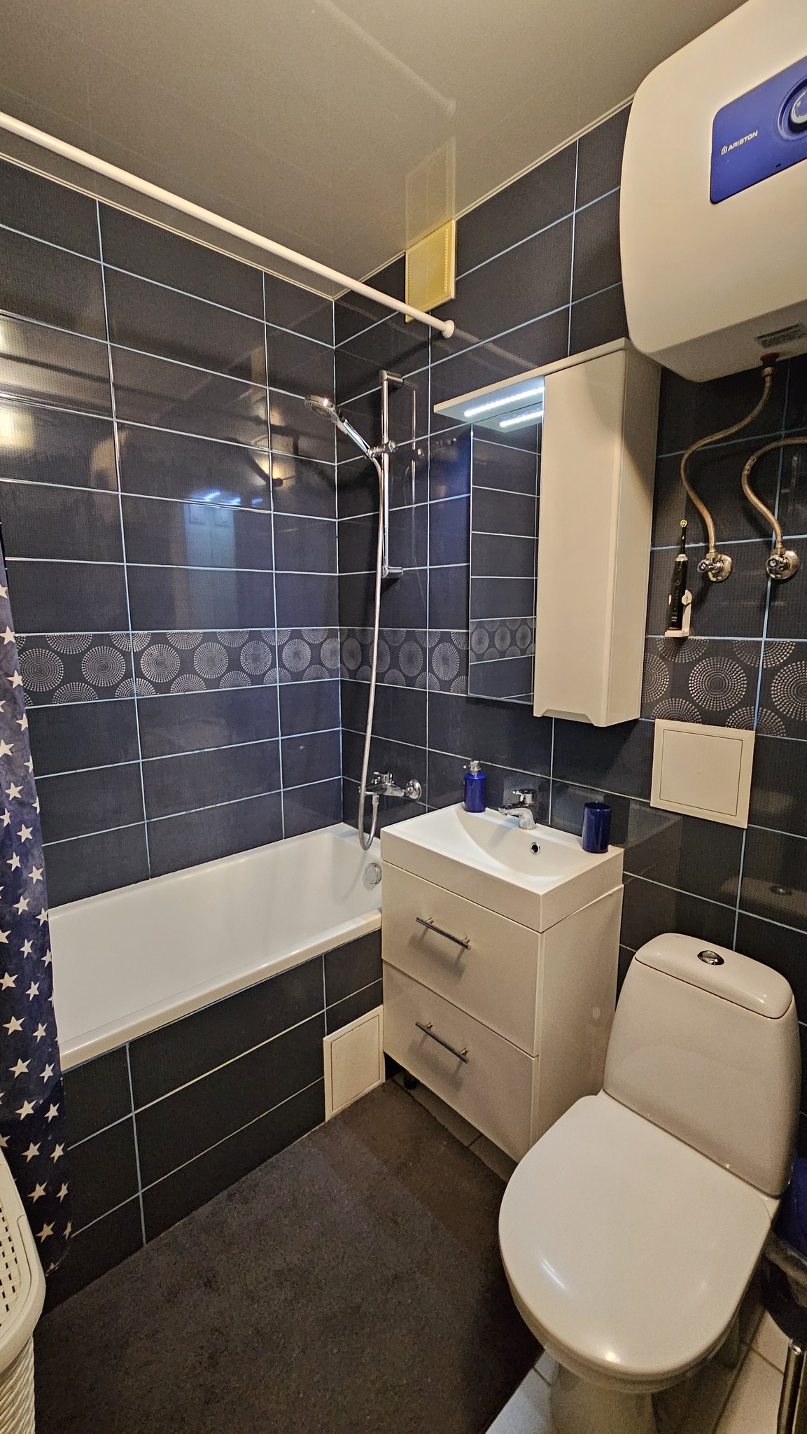 Продажа 2-комнатной квартиры 45 м², Дружбы Народов бул., 8