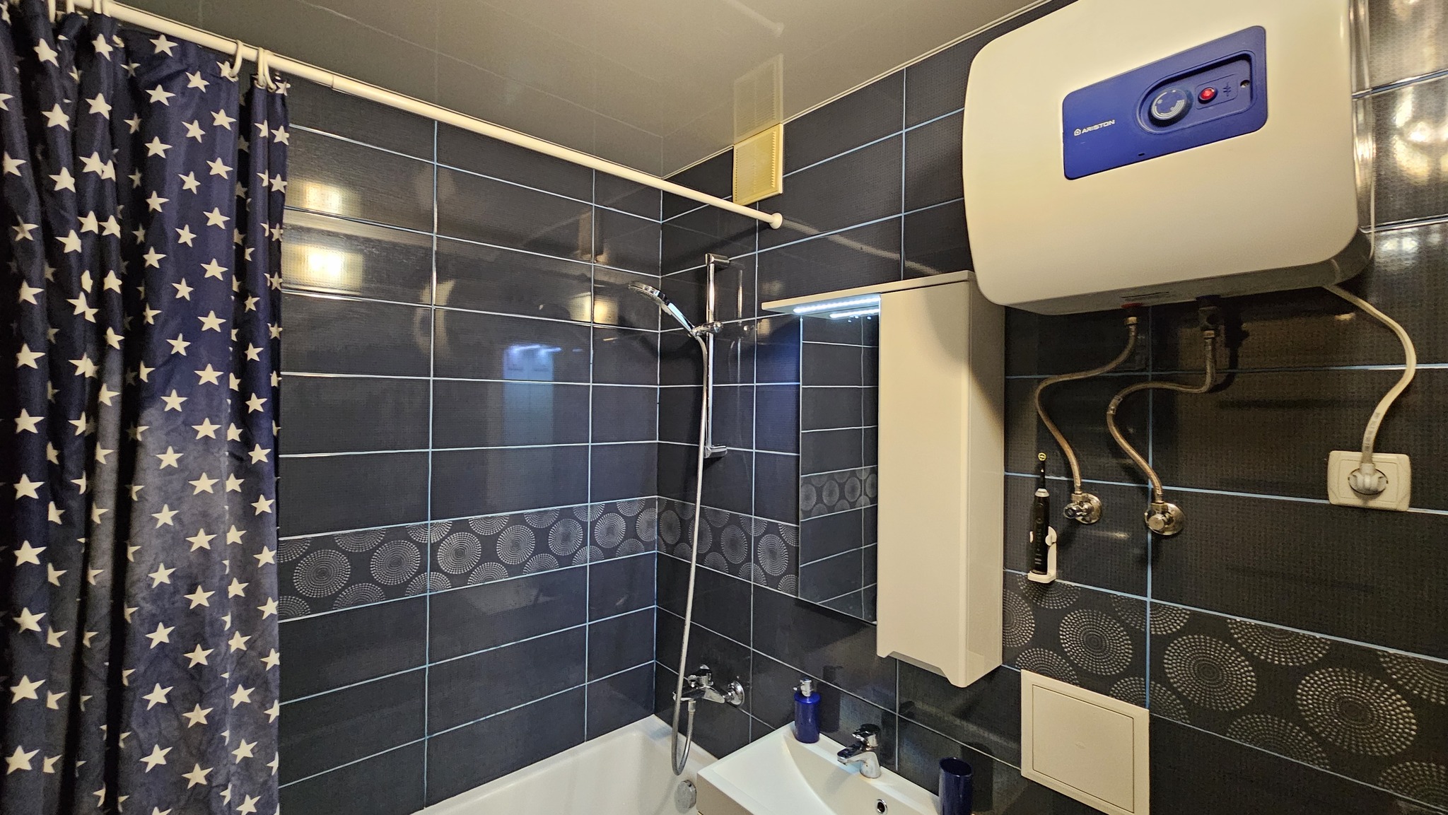 Продажа 2-комнатной квартиры 45 м², Дружбы Народов бул., 8