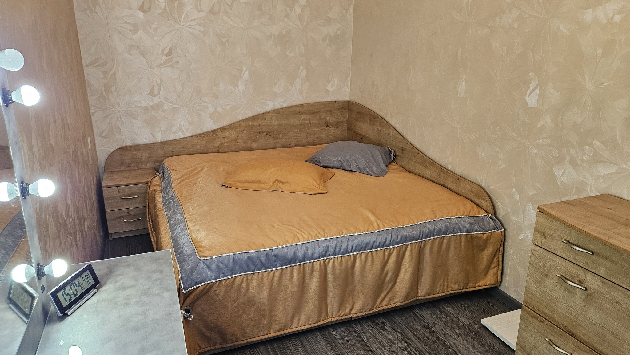 Продажа 2-комнатной квартиры 45 м², Дружбы Народов бул., 8