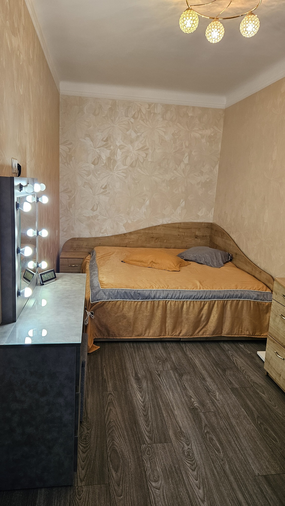 Продажа 2-комнатной квартиры 45 м², Дружбы Народов бул., 8