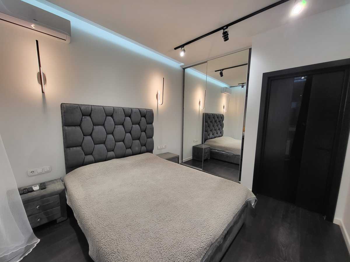 Аренда 1-комнатной квартиры 51 м², Джона Маккейна ул., 1