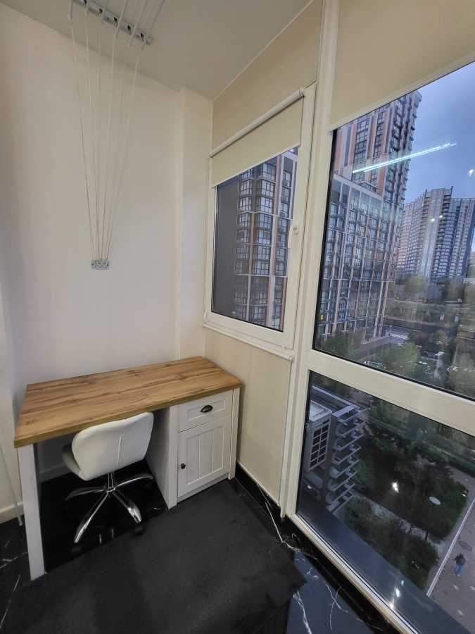 Аренда 1-комнатной квартиры 51 м², Джона Маккейна ул., 1